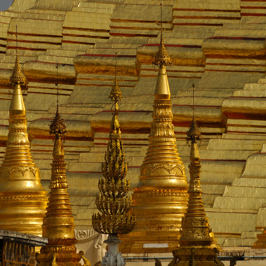 Shwedagon Pagoda, Yangon