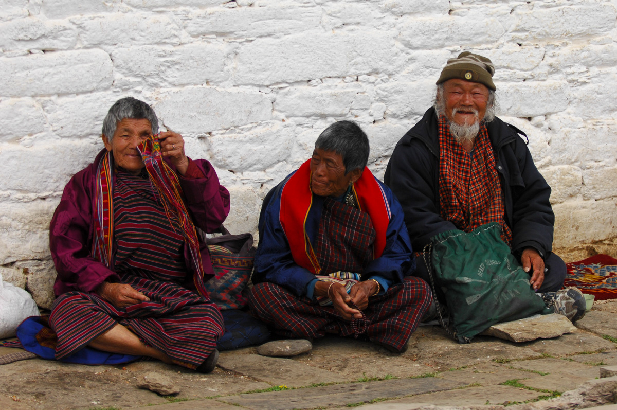 Friendly believers at the monastery, Bumthang