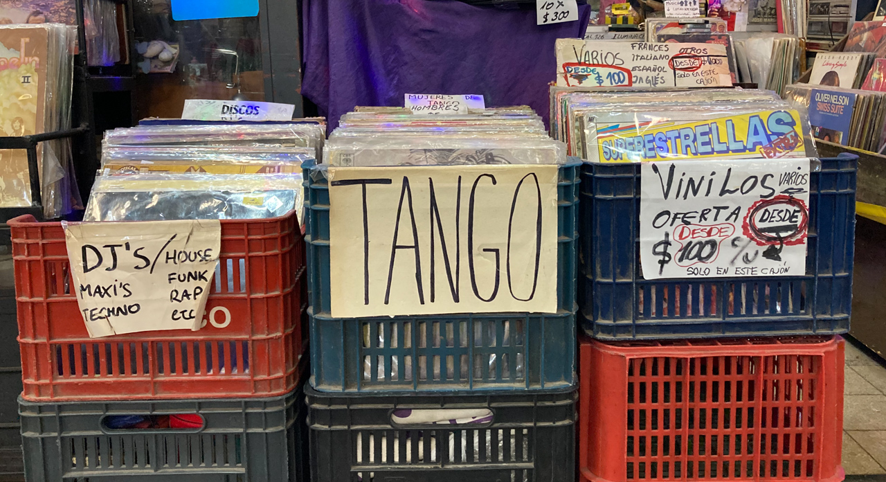 Tango auf Vinyl, Mercado San Telmo